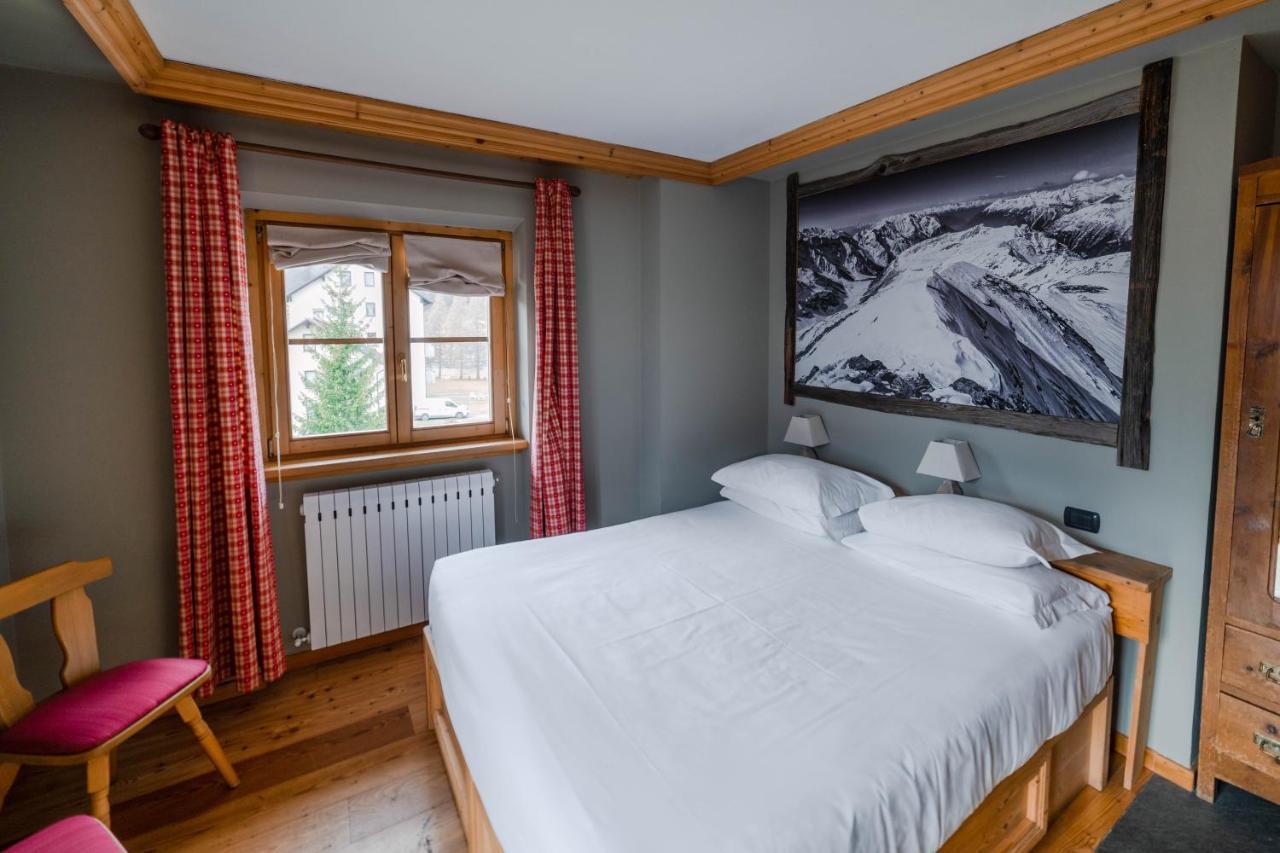 Alpi & Golf Hotel บอร์มิโอ ภายนอก รูปภาพ